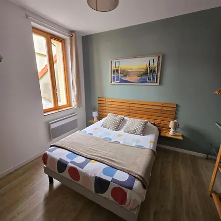 Entre Terres Et - شقة